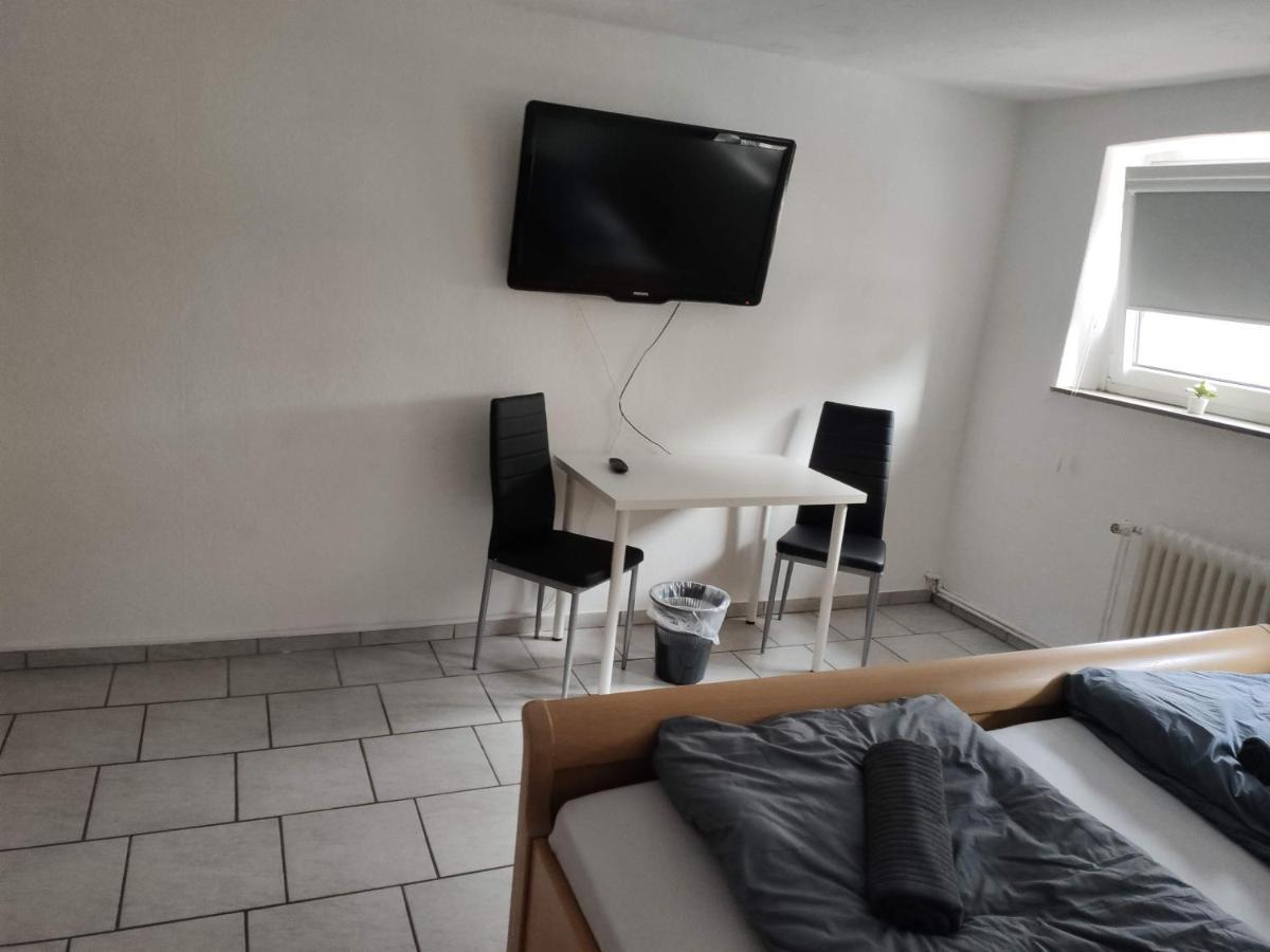 Schoenes Einfaches Zentrales Zimmer In Oldenburg Apartment Bagian luar foto